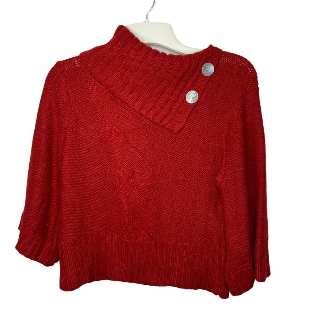 One A Acrylic‎ Sweater